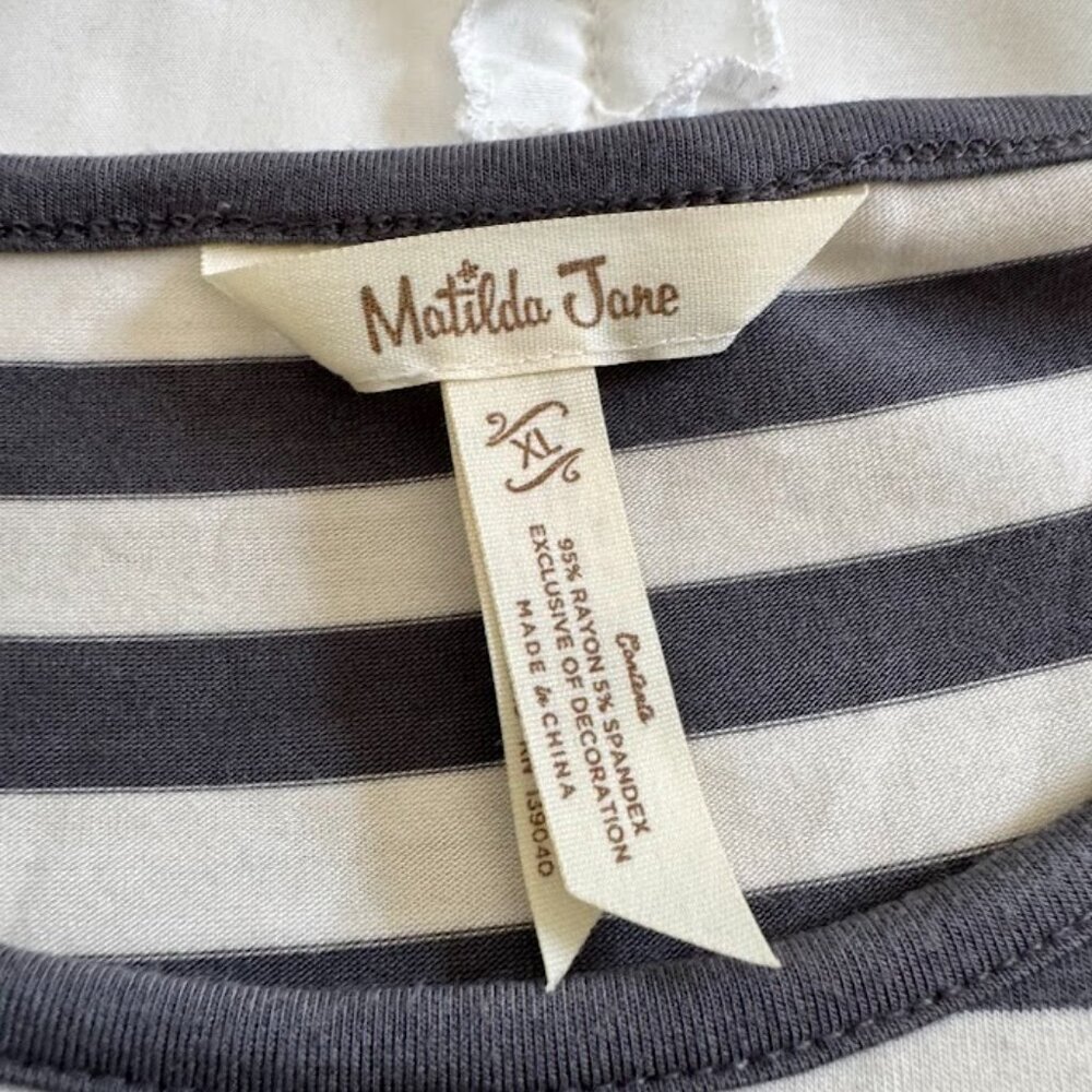 Matilda Jane Clothing Womens XL Let's Connect Gray and White Striped Top - Picture 2 of 5